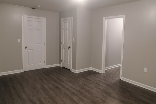 Building Photo - 3959 Spencer Cir