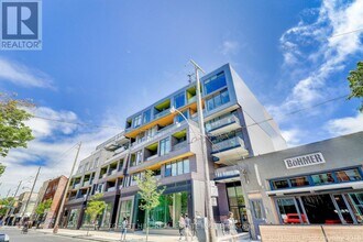 Building Photo - 109 Ossington Ave
