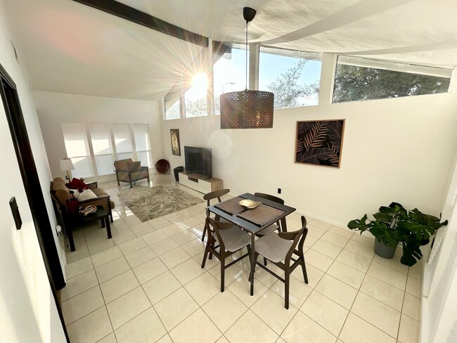 Foto del edificio - 11807 Blair Meadow Dr