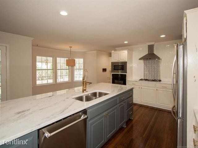 Foto del edificio - 5 br, 3 bath House - 6015 E 115th St. S UNIT