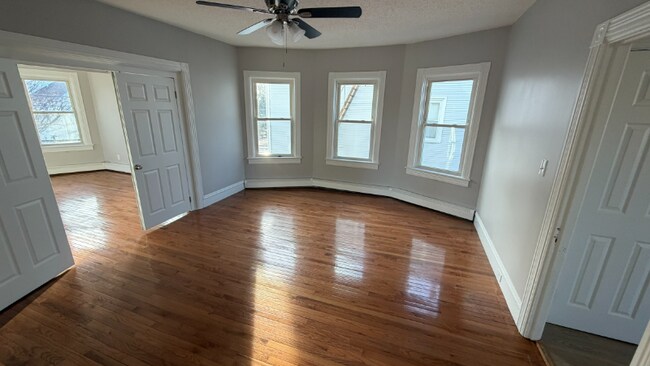 Foto del edificio - 188 Division St