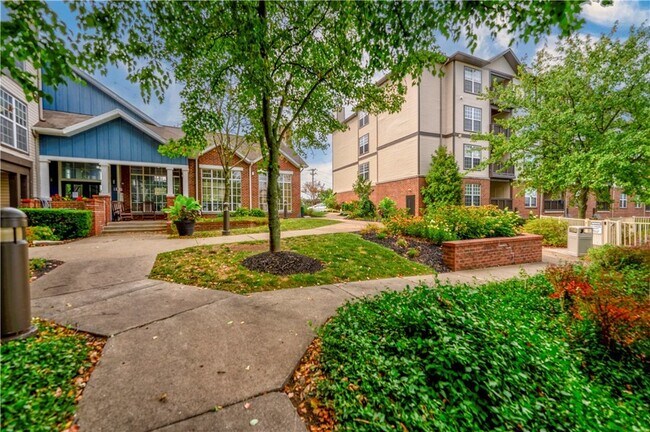 Foto del edificio - 35 Highland Rd