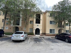 Building Photo - 2520 Centergate Dr