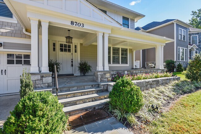 Foto del edificio - 5br Bethesda Home for Rent