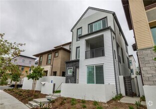 Building Photo - 210 Abacus
