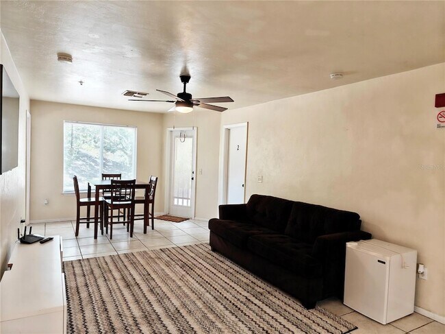 Foto del edificio - 4000 SW 23rd St