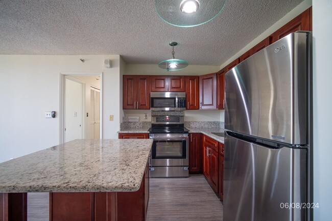 Foto del edificio - 1BD/1BA CONDO in Aiea at Pearl Regency