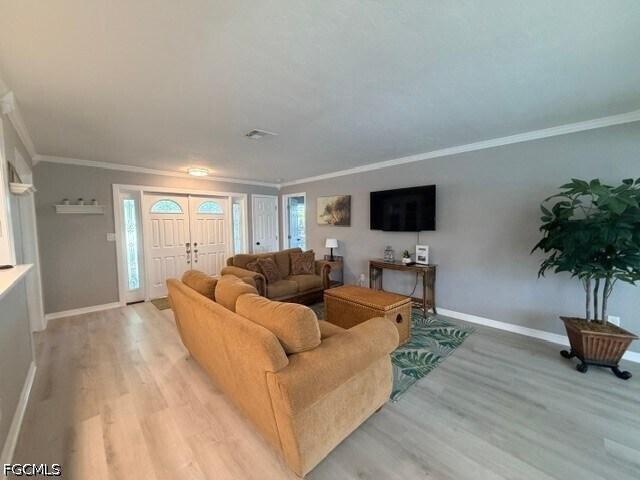 Building Photo - 5319 Pelican Blvd