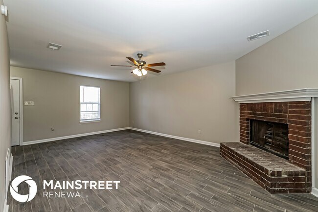 Foto del edificio - 5377 Ragan Ridge Dr