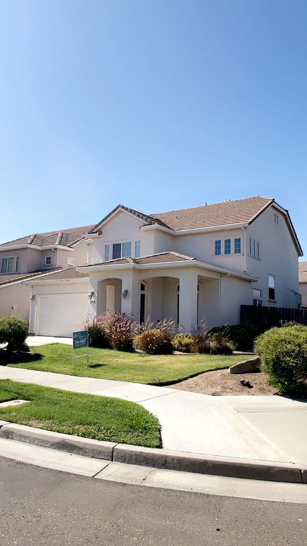 Make our house your HOME! - Make our house your HOME!