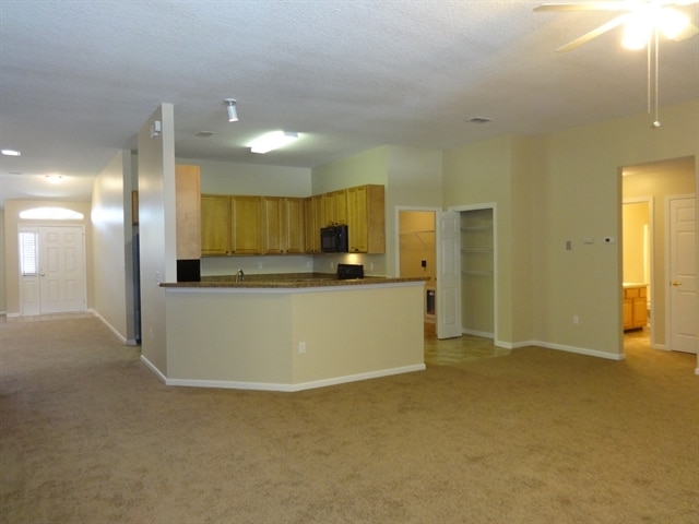 Building Photo - 7244 Angela Dr