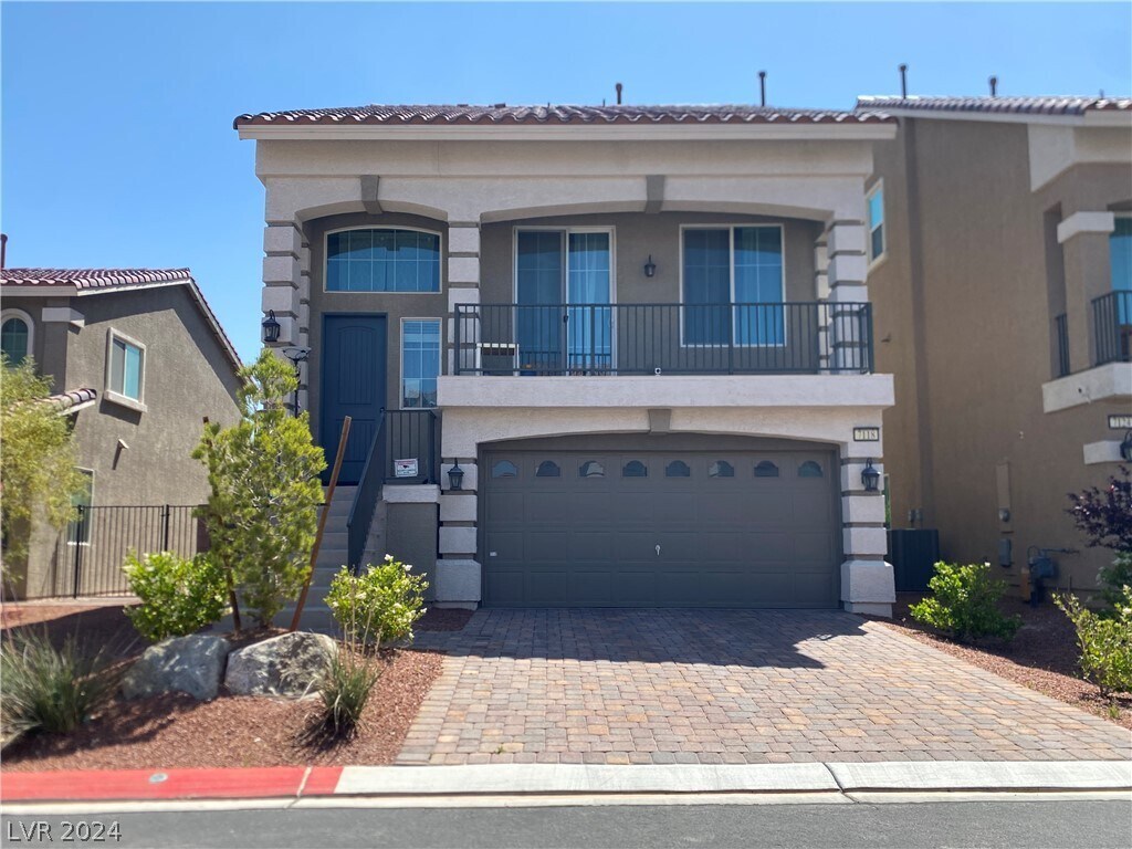 Primary Photo - 7118 W Steele Canyon St