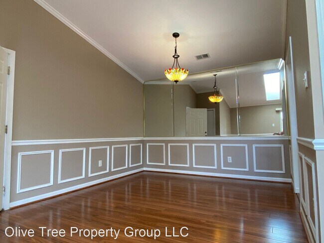 Foto del edificio - 2 br, 2 bath House - 173-6 Brookland Ct