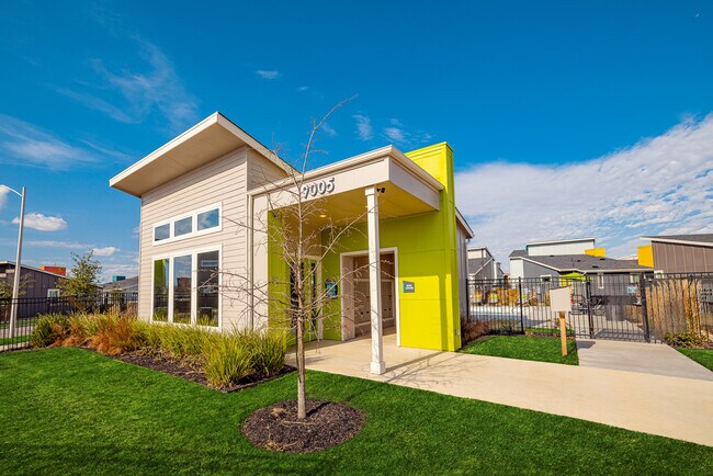 Building Photo - The Pinnacle of Comfort: Tour Our Upscale ...
