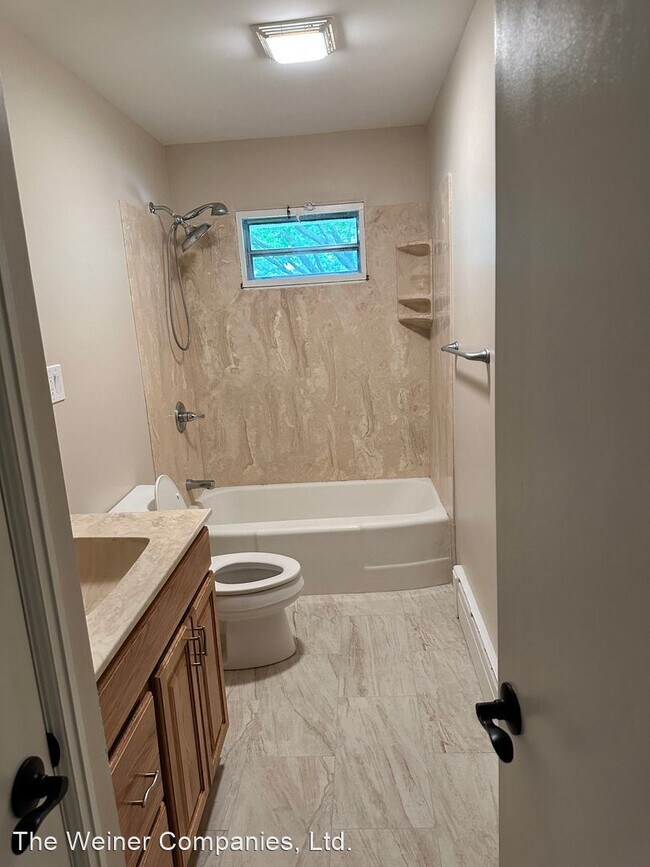 Foto del edificio - 4 br, 3 bath House - 2006 S. Race St.