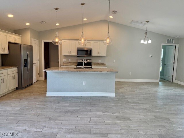 Foto del edificio - 606 NE 16th Terrace