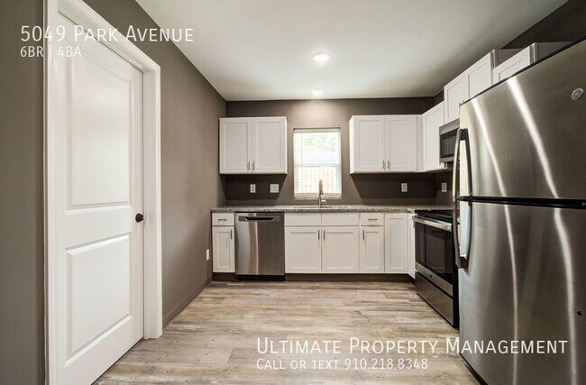 Building Photo - Newly Built 6 Bedroom Home Available for R...