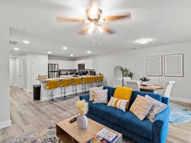 Foto principal - 1659 Legrand Rd