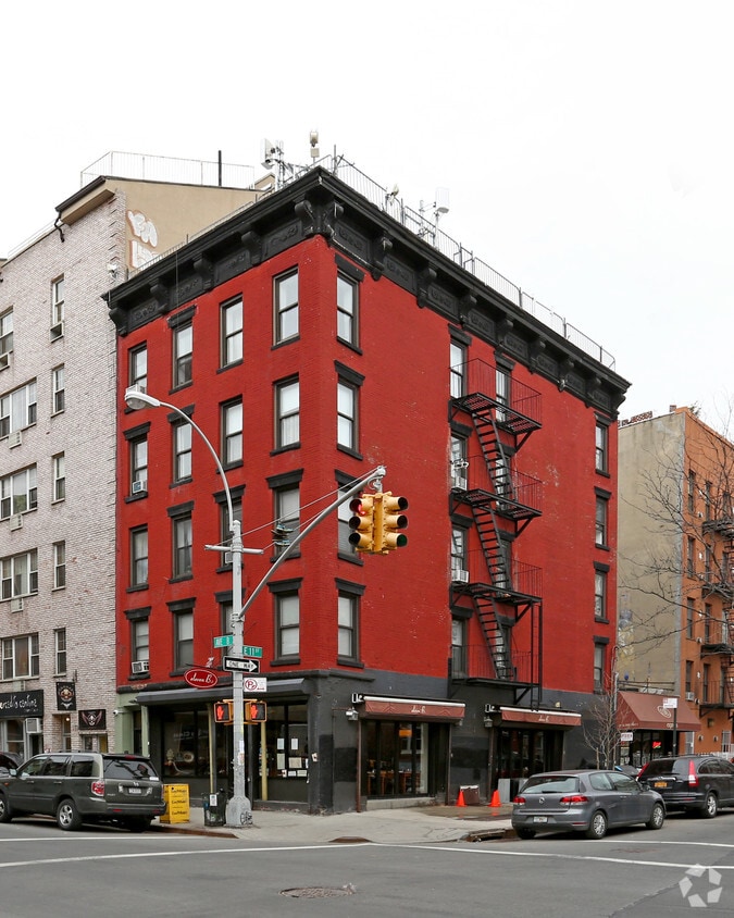 Primary Photo - 174 Avenue B