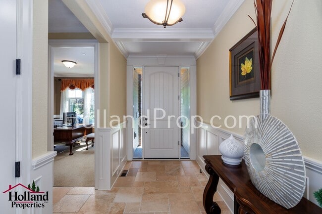 Building Photo - Gorgeous and Breathtaking Home waiting for...
