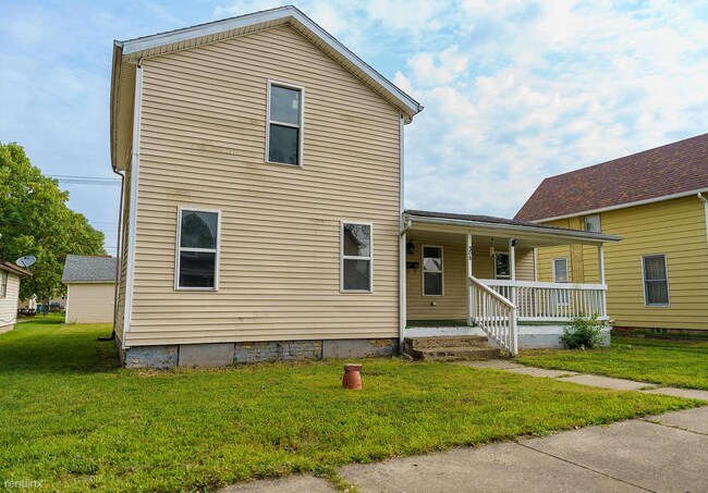 Foto del edificio - 5 br, 1.5 bath House - 308 East Seventh St...