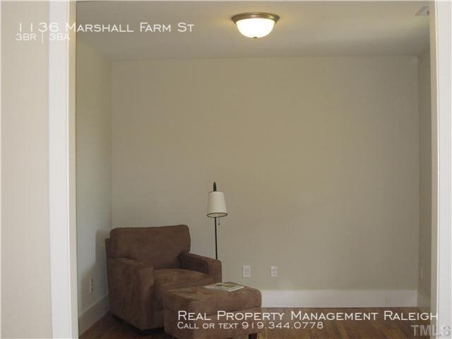 Foto del edificio - 1136 Marshall Farm St