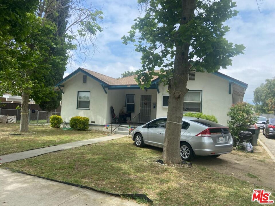 Foto principal - 738 W Carlton St