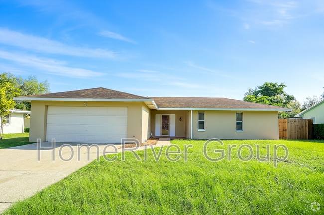 Building Photo - 928 Parkwood Dr
