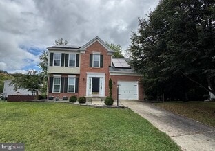 Building Photo - 8834 Chiswick Ct