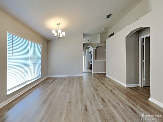 Building Photo - 30342 Grymes Dr