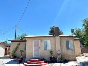 Building Photo - 109 W Fredricks St