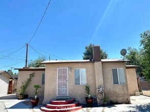 Building Photo - 109 W Fredricks St