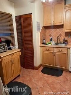 Foto del edificio - 2 br, 2 bath Condo - 730 NW 106th Ave Unit 7