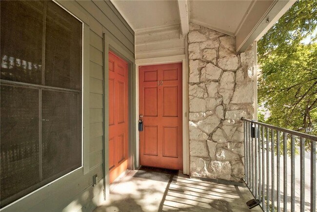 Building Photo - 2529 Rio Grande St