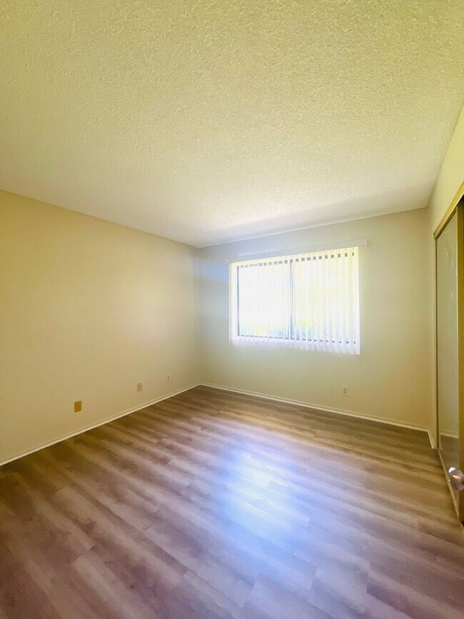 Foto del edificio - Your perfect Ventura retreat—spacious 3 be...