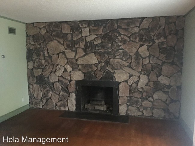 Building Photo - 14424 Greenview Rd