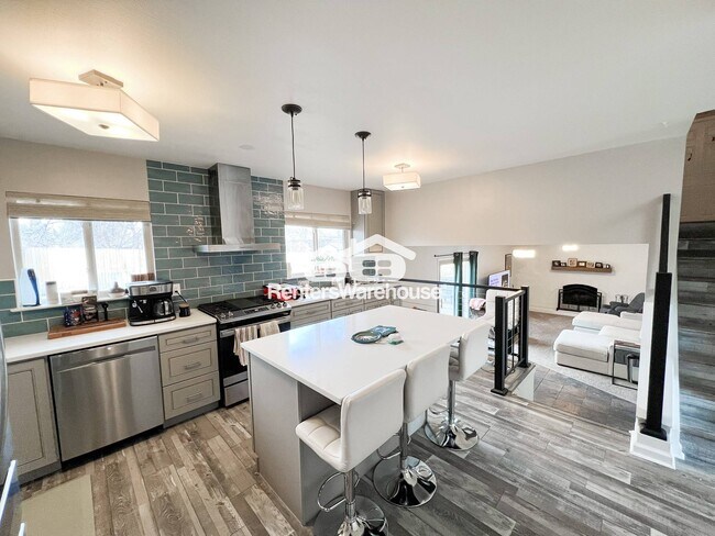Foto del edificio - 13535 W Warren Cir