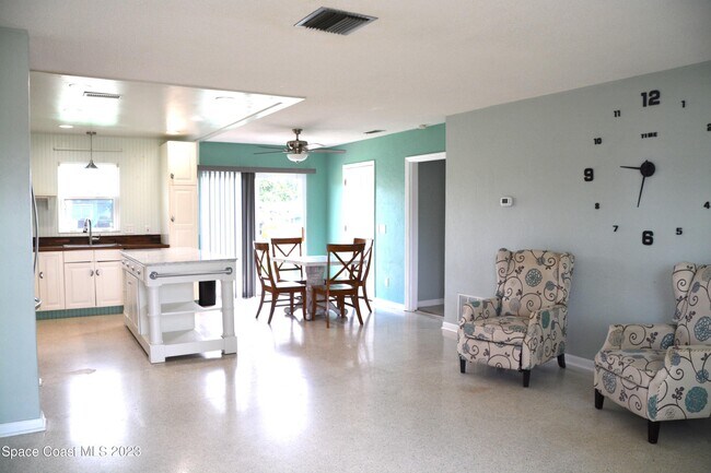 Foto del edificio - 1400 Glen Haven Dr
