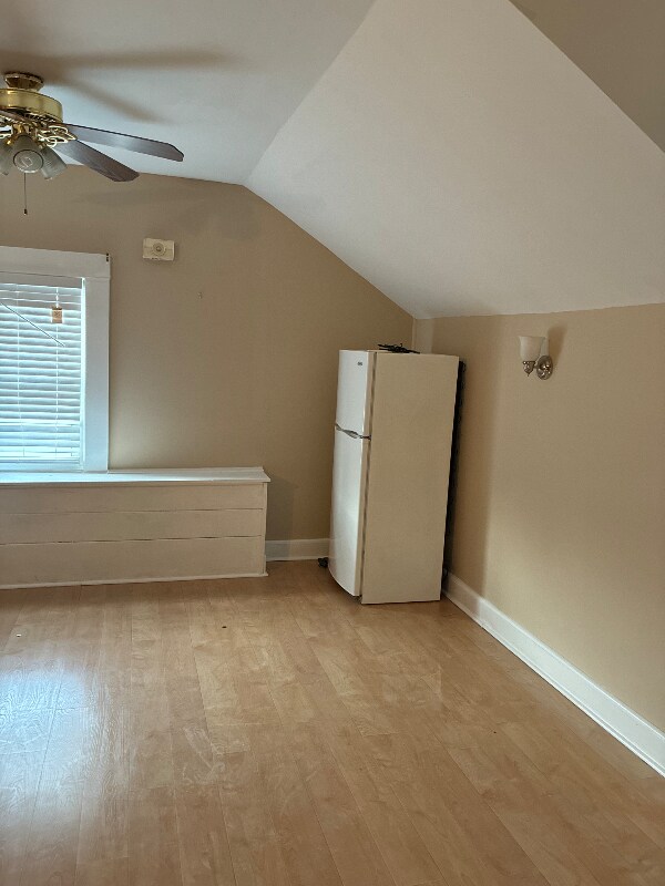 Building Photo - 305 Penfield Pl