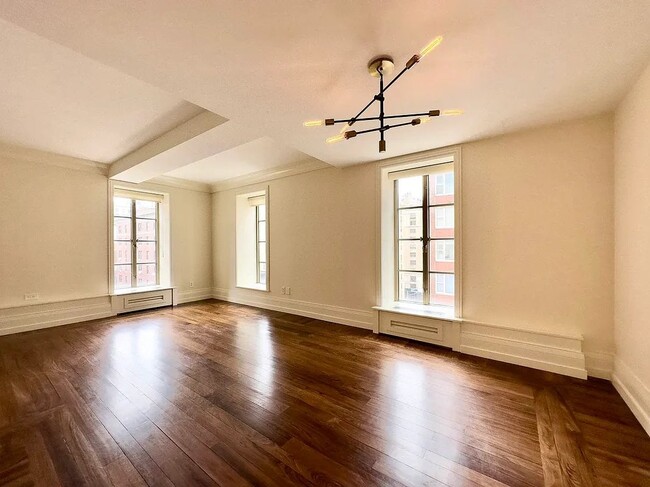 Foto del edificio - 140 E 63rd St