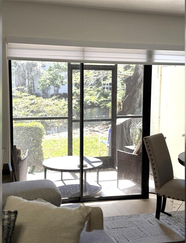 Foto del edificio - 8014 NW 15th Manor