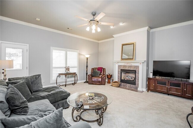 Building Photo - 5238 S 60th Pl