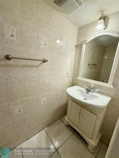 Foto del edificio - 5706 Blueberry Ct