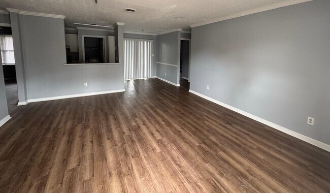 Foto del edificio - 1822 Chandler Rd