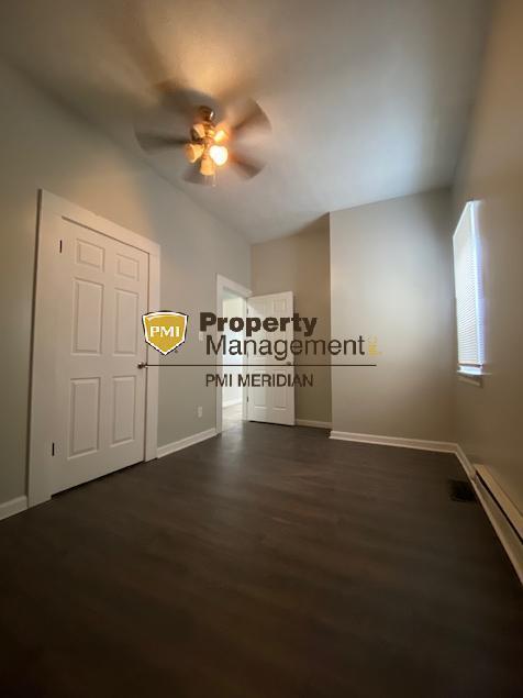 Building Photo - 1 bed 1 bath renovated unit- 46221