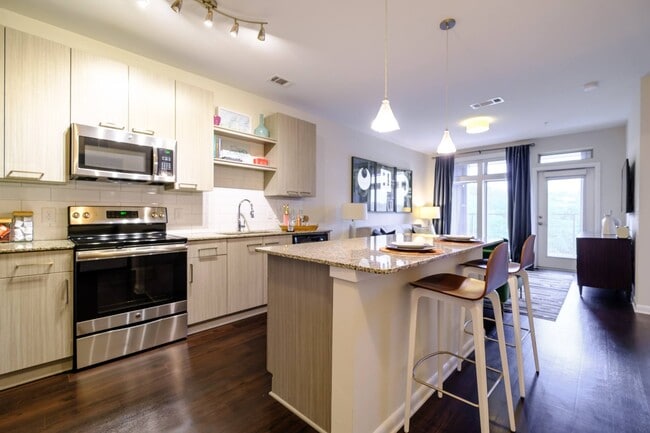 Photo - Berkshire Chapel Hill Apartments