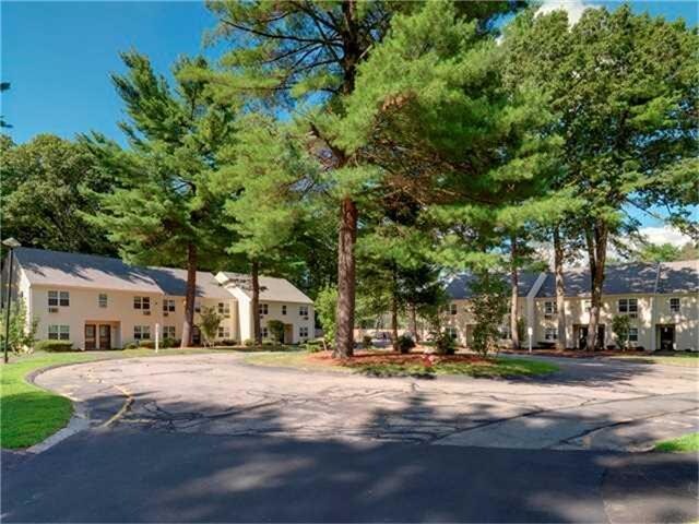 Foto del edificio - 1100 Wilkins Glen Rd
