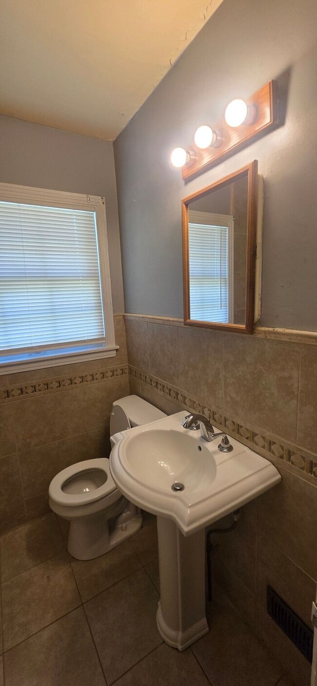 Building Photo - Welcome to 10002_BELMONT, a charming 3-bed...