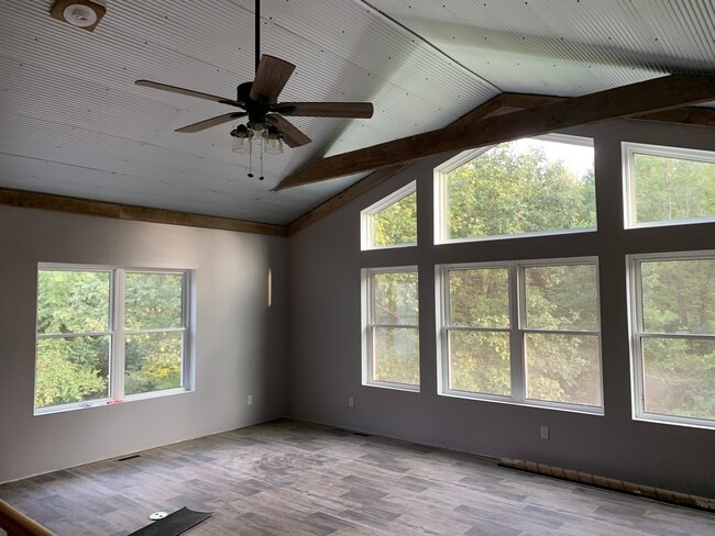 Great Room - 501 E Winona Beach Dr