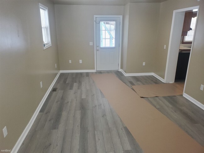 Building Photo - 3 br, 1 bath House - 425 Church St Christi...